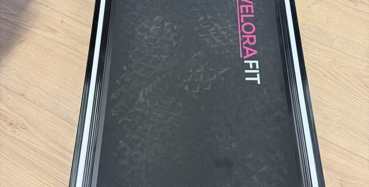 VeloraFit foldbart løbebånd set ovenfra